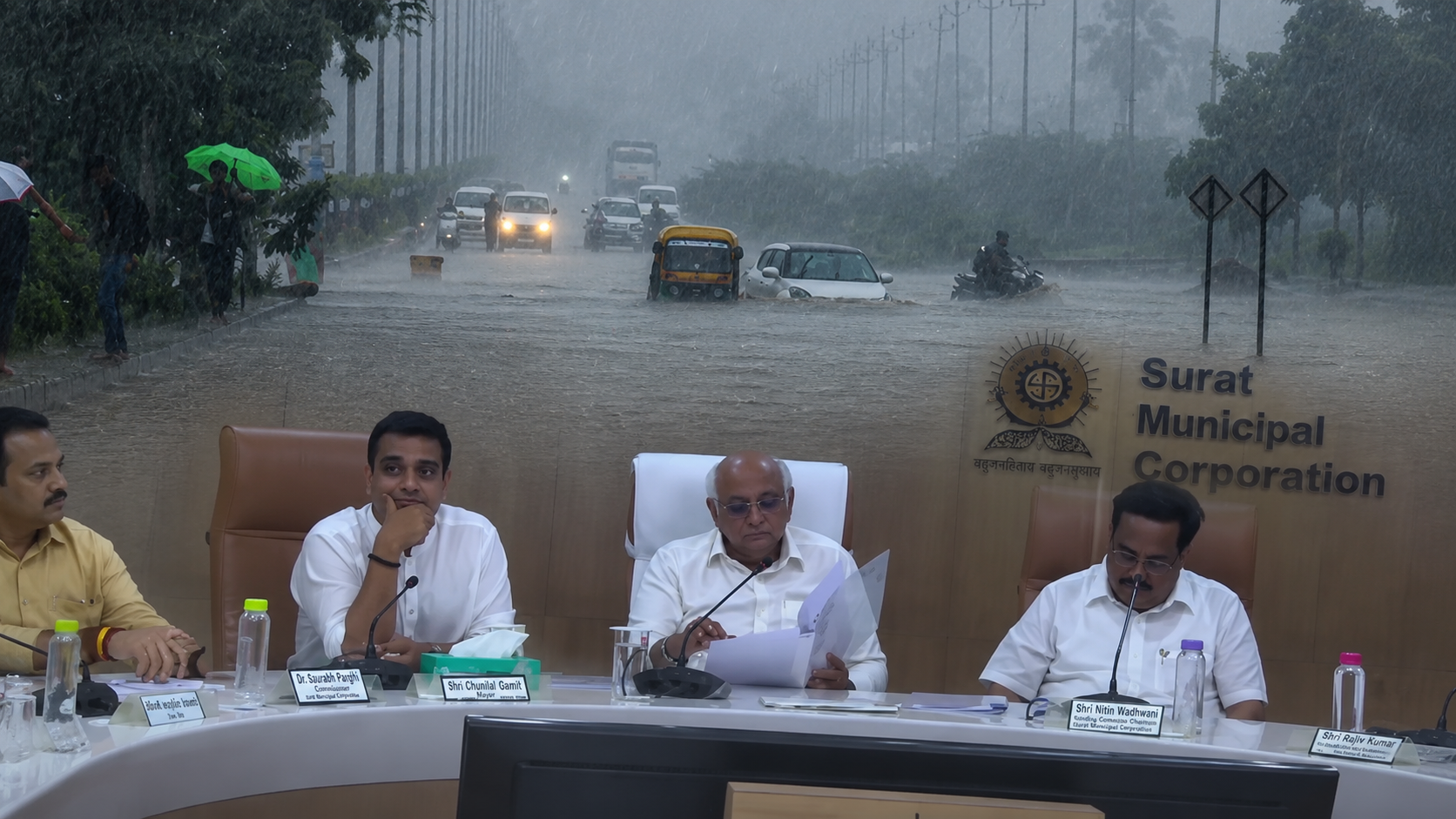 surat-flood-review-cm-bhupendra-patel-harsh-sanghavi-500-crore-package-announcement